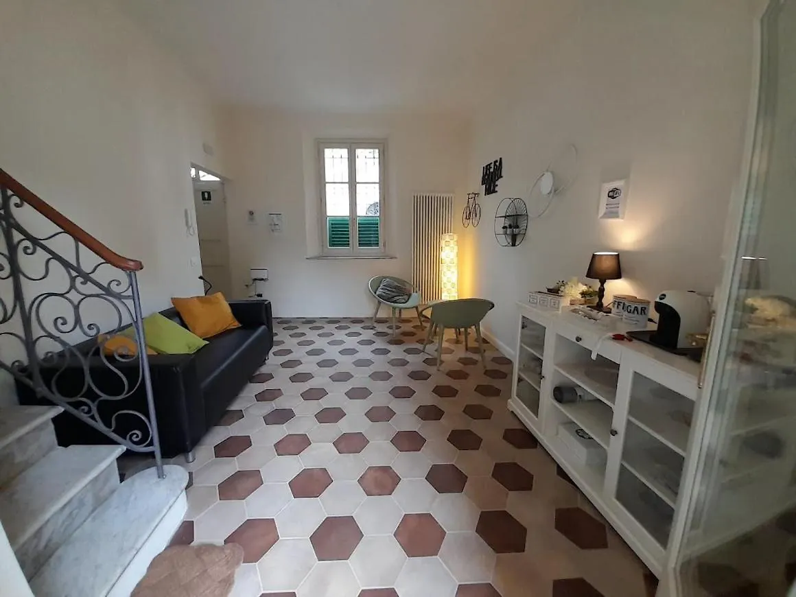 Oda ve Kahvaltı B&B Villino Luschi Pisa Centro